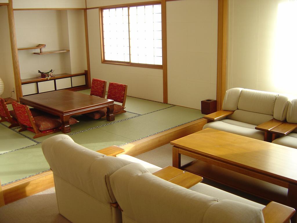 Royal Hotel Minami Hokkaido Сикабе Экстерьер фото